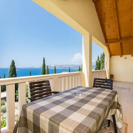 Siljug Apartman *