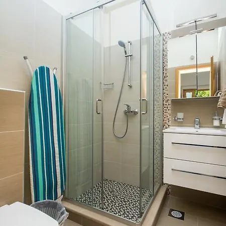Siljug Apartment *