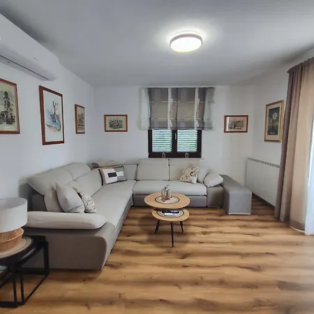 Apartman Siljug *